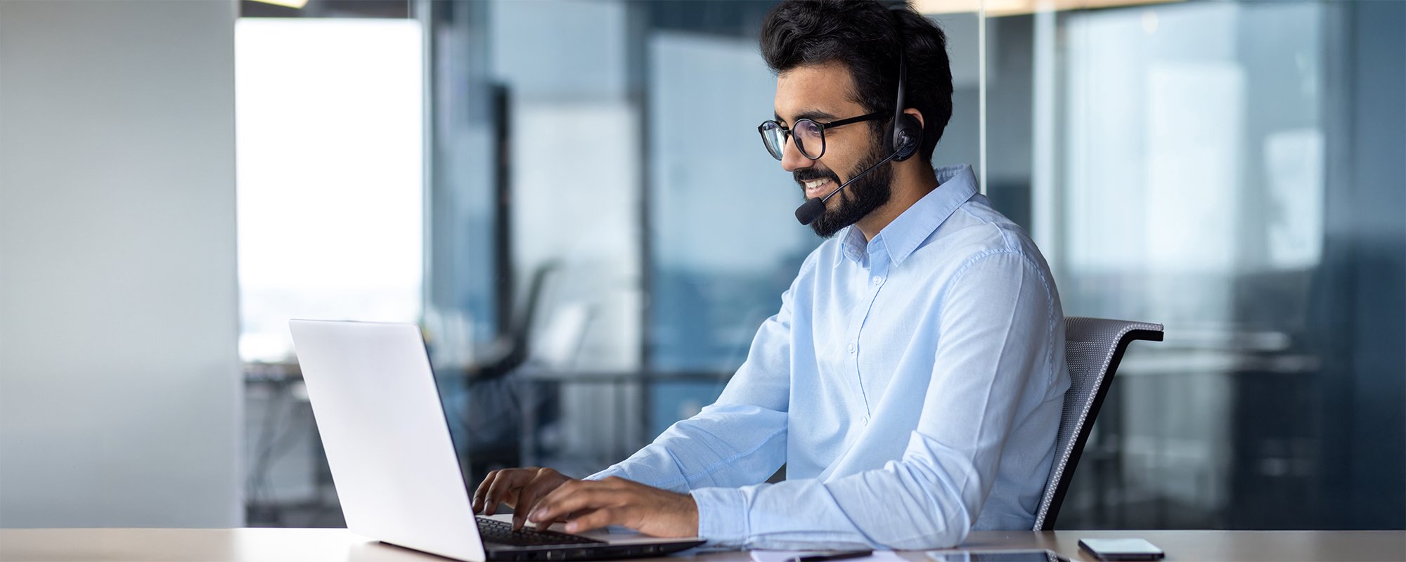 iaq25011web-customer-support-page-r2-2100x840