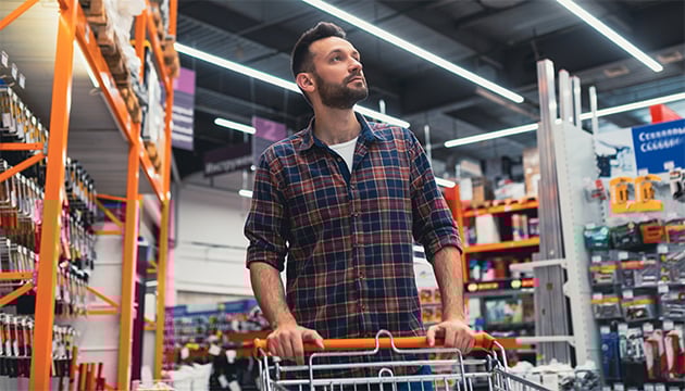 iaq25077web-shop-local-retailers-630x360