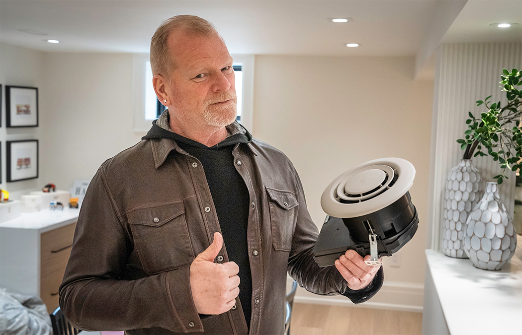 iaq24079web-mike-holmes-1050x675